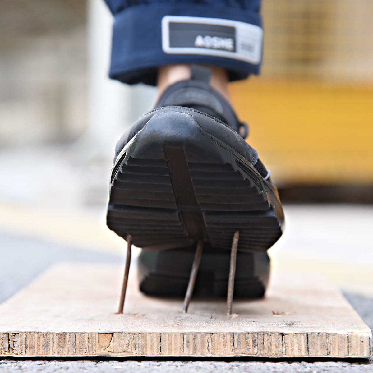 WESTMARE Apex Steel Toe Lightweight Work Sneakers