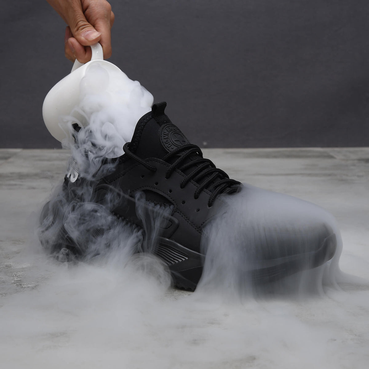 WESTMARE Apex Steel Toe Lightweight Work Sneakers