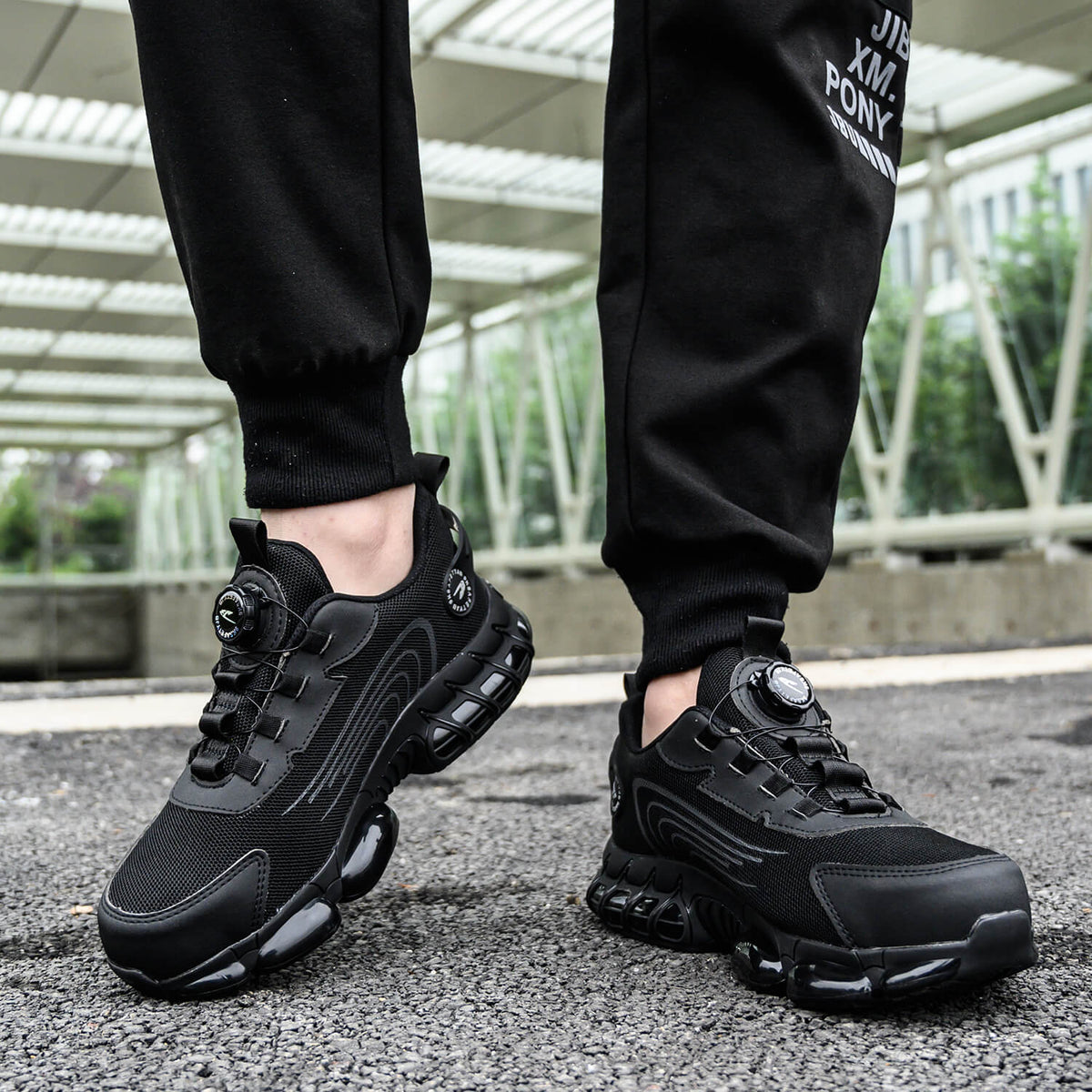 WESTMARE Torque Steel Toe Dial-Lacing Work Sneakers - Black