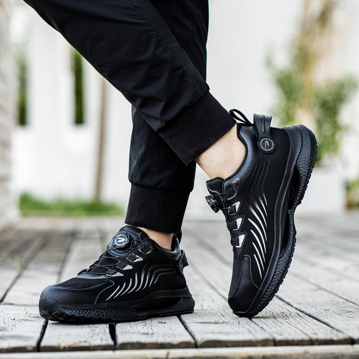 WESTMARE Dial-Lacing Steel Toe Work Sneakers - Black