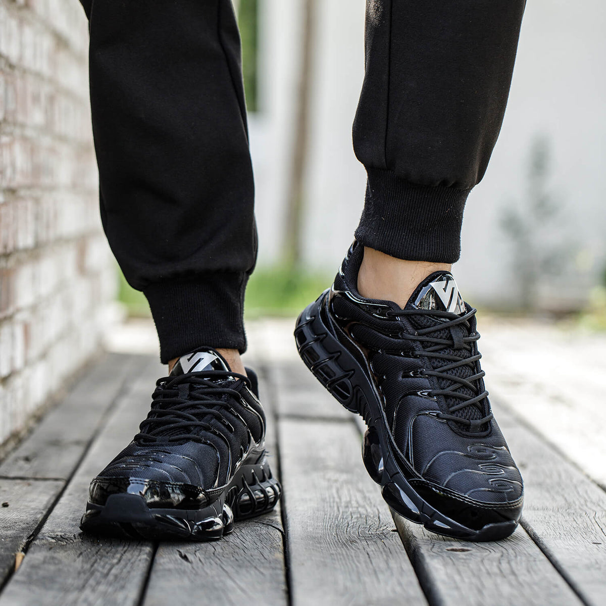 WESTMARE Aero Lightweight Steel Toe Work Shoes