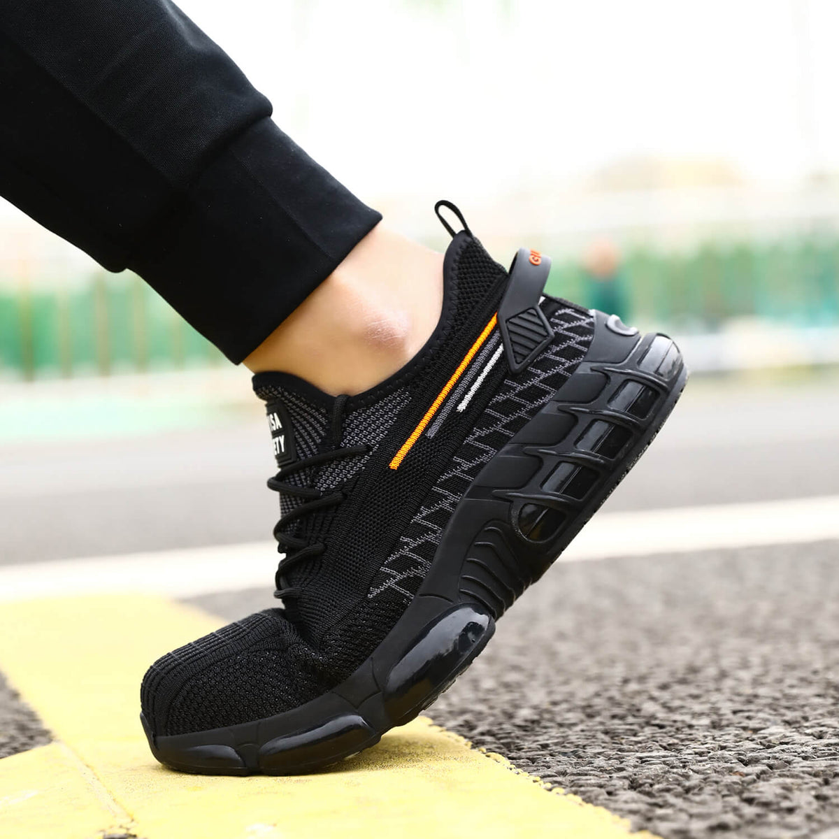 WESTMARE Truss Breathable Steel Toe Work Sneakers