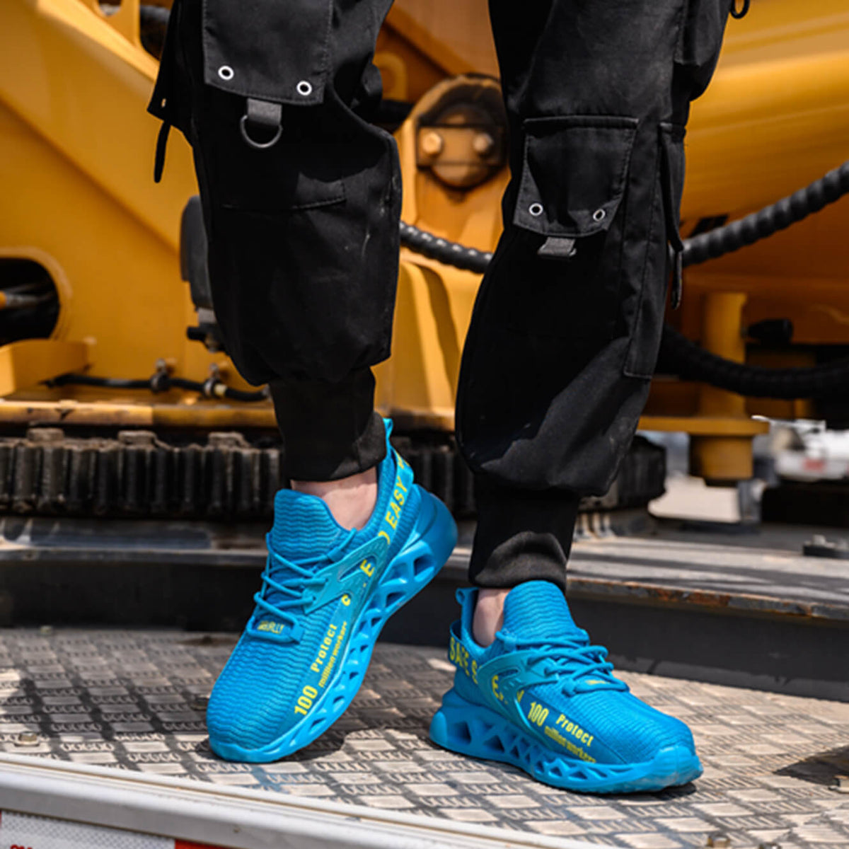 WESTMARE Flux Lightweight Steel Toe Work Sneakers - Red