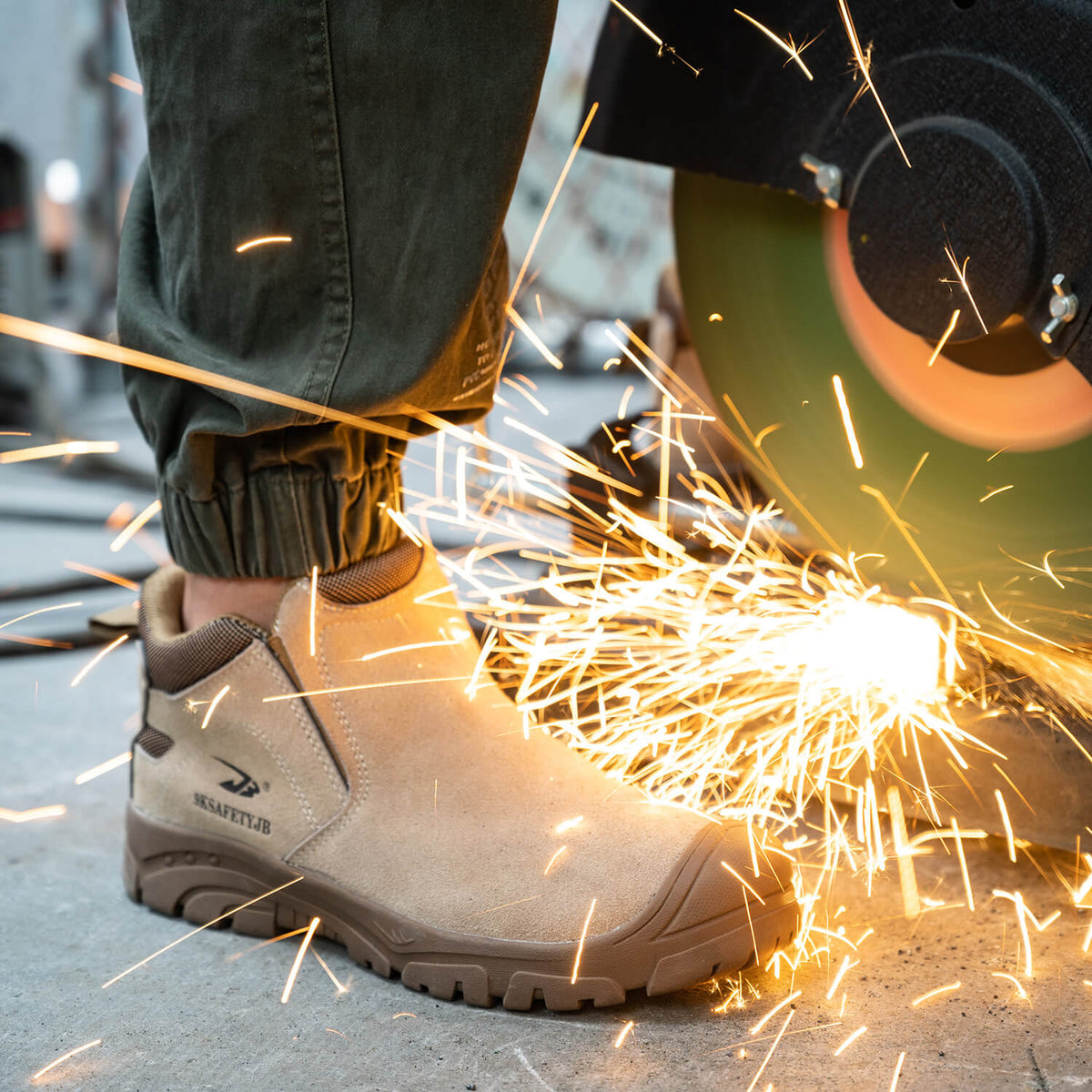 WESTMARE Composite Toe Slip-On Work Shoes